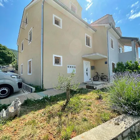 Lovro #1 & #2 Apartments Cres Exterior photo