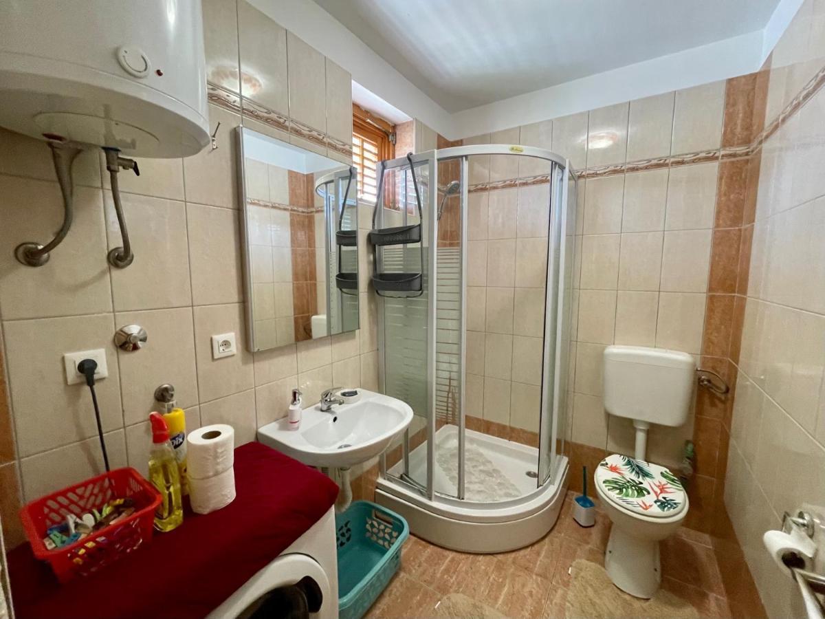 Apartment Lovro #1 & #2